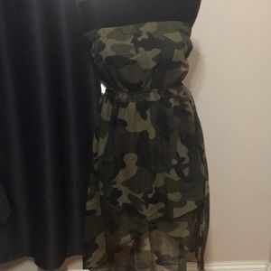 Tube dress with back cut out